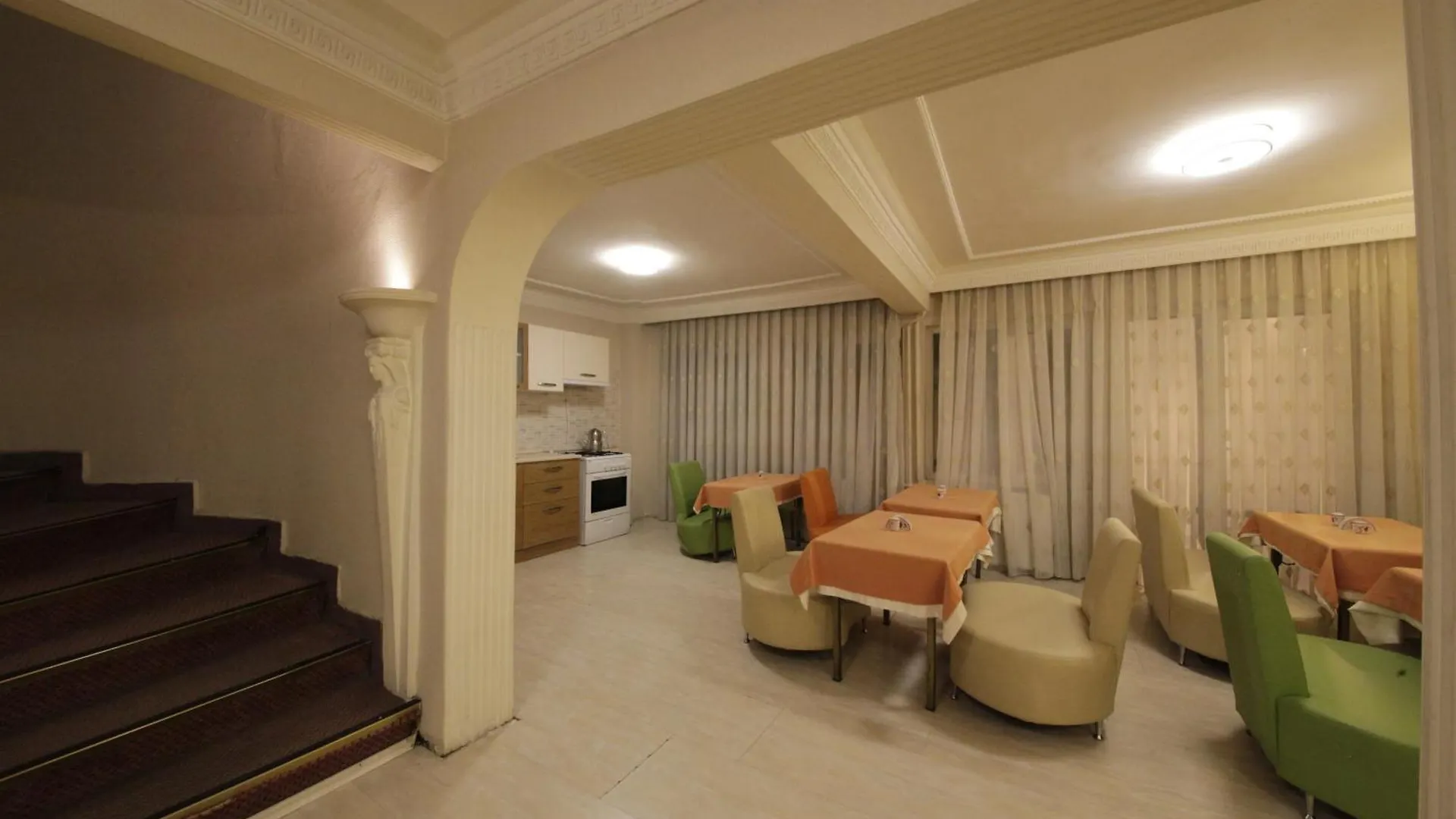 **  Taksim Hotel Sato اسطنبول تركيا